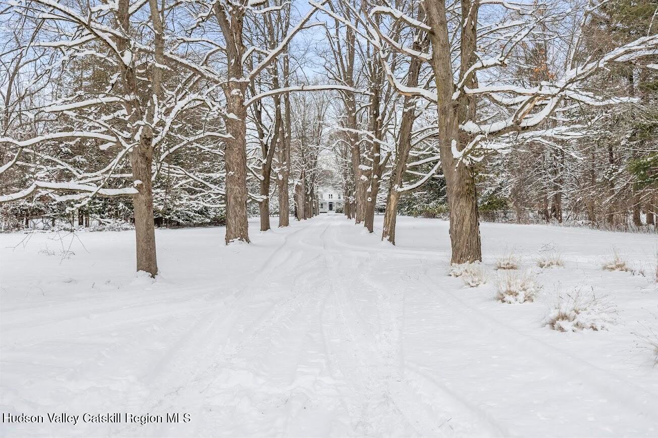 33 Broad Street Photo 76