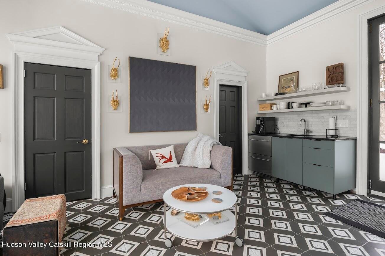 33 Broad Street Photo 60