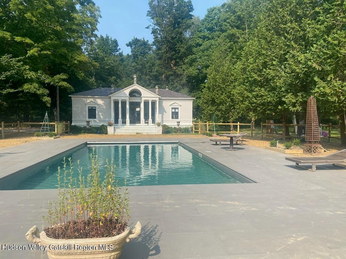 33 Broad Street Photo 55