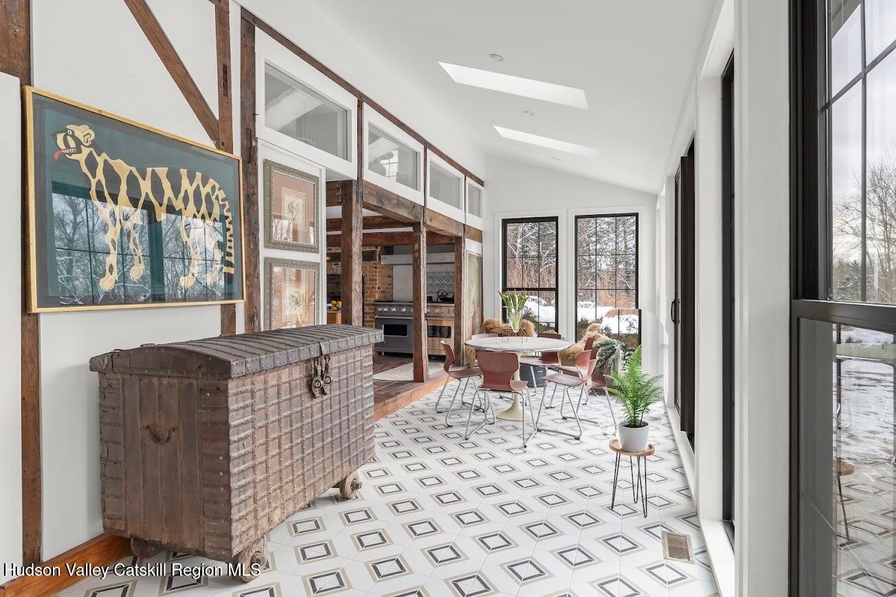 33 Broad Street Photo 14