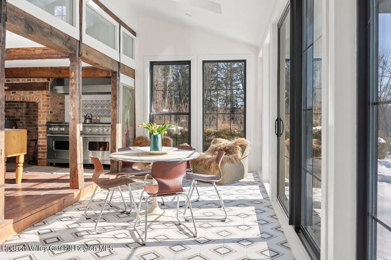 33 Broad Street Photo 15