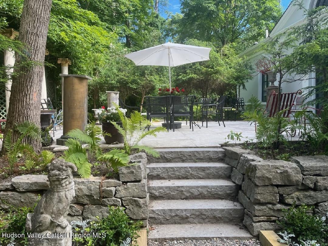 33 Broad Street Photo 72