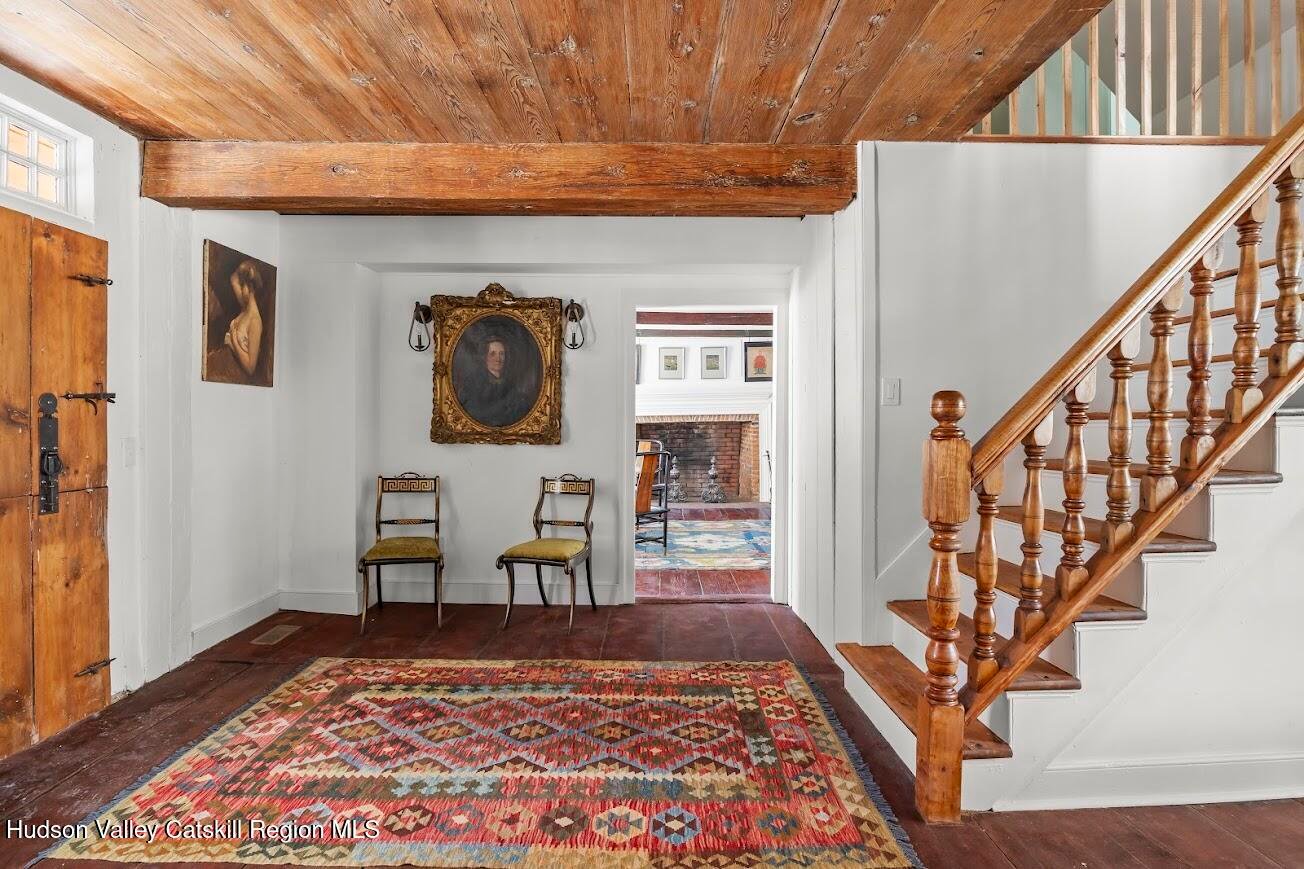 33 Broad Street Photo 7