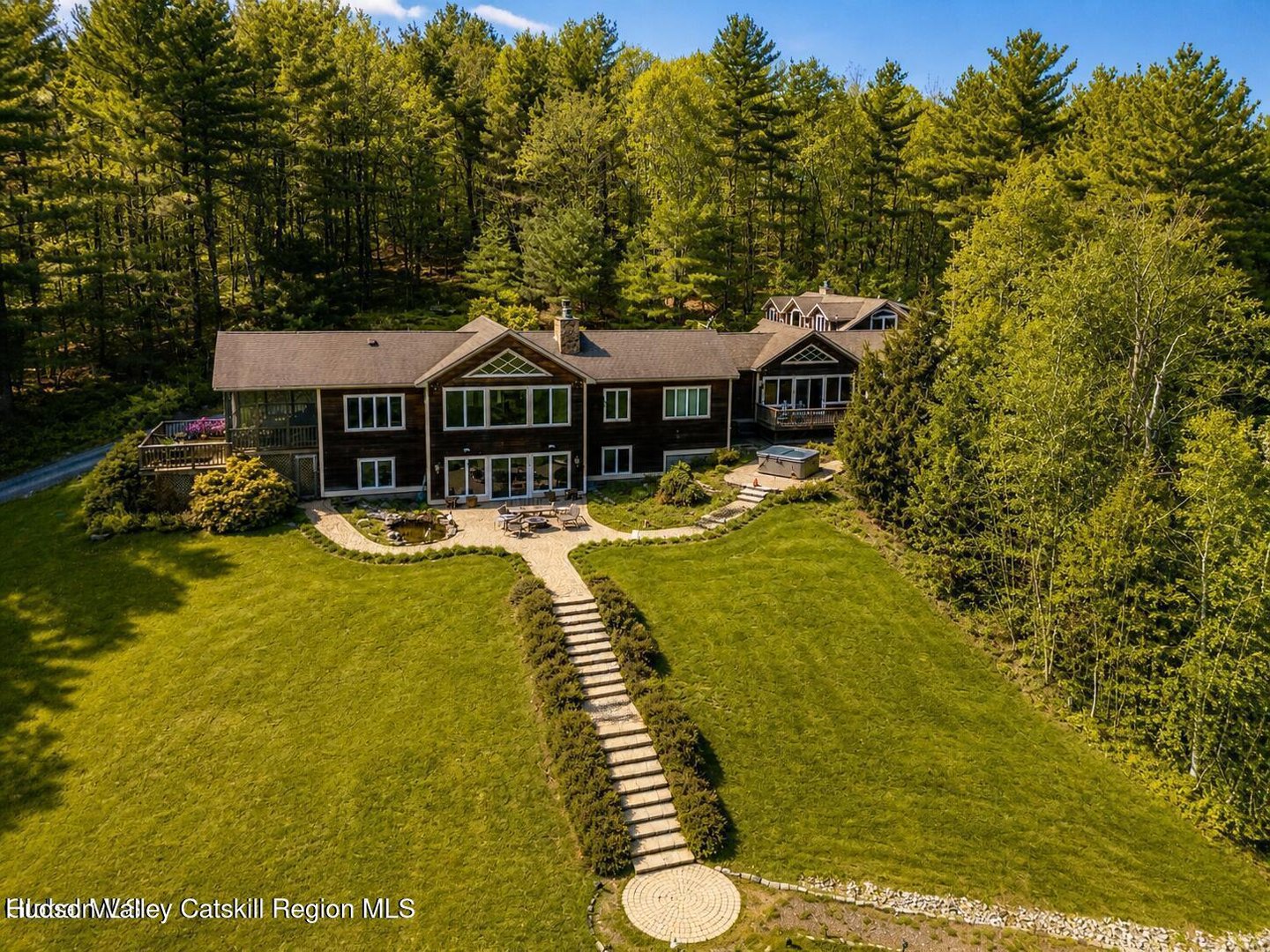 25 Rockledge Road Photo 4