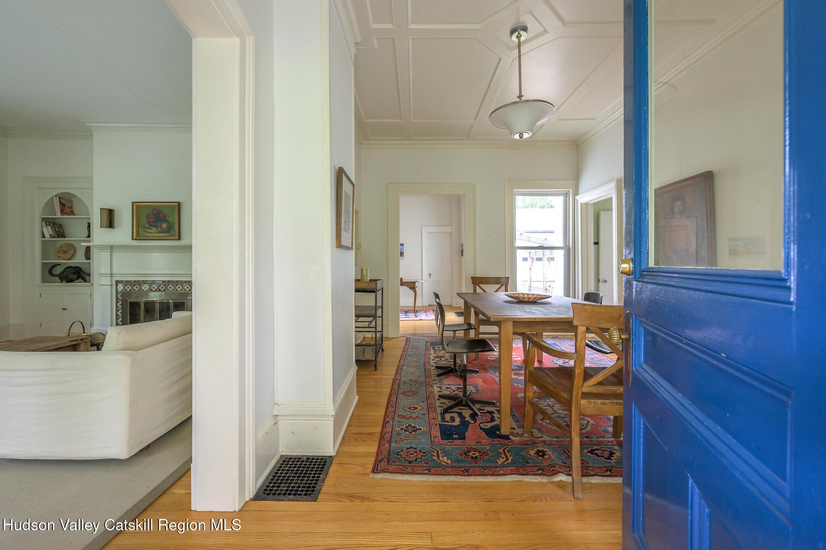 19 Lovers Lane Photo 13