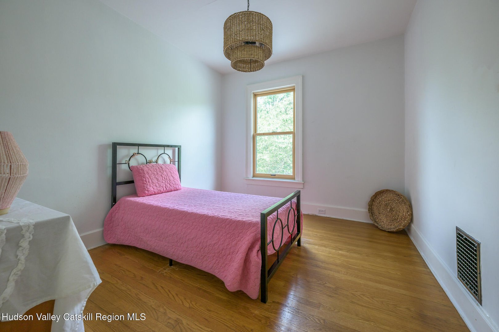 19 Lovers Lane Photo 37