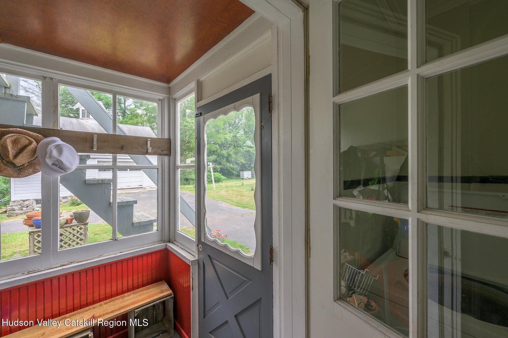 19 Lovers Lane Photo 20