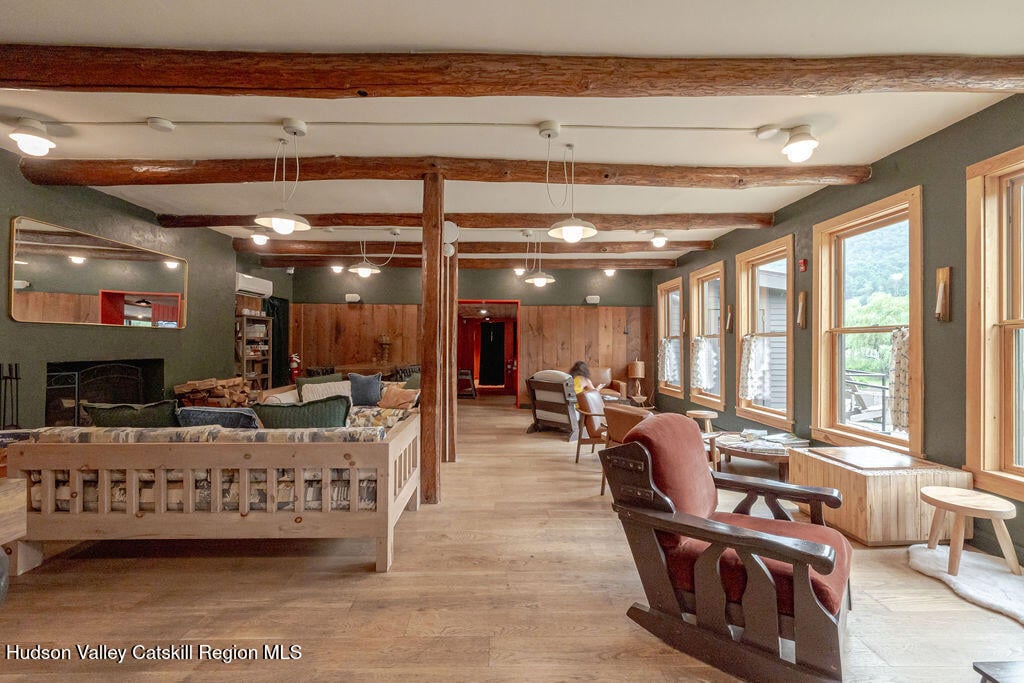 37 Catamount Road Photo 19