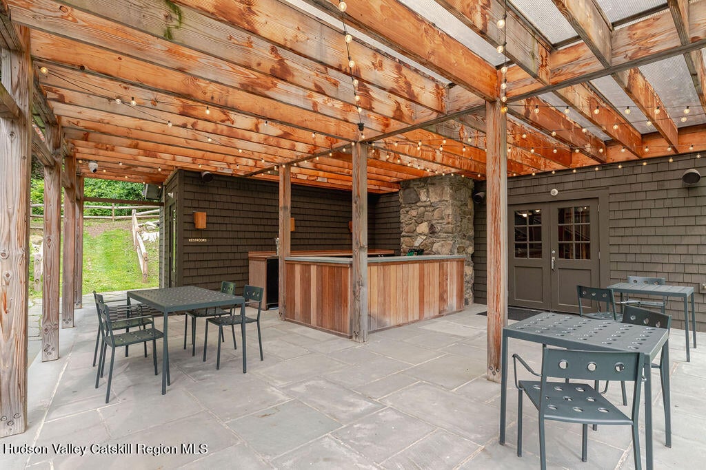 37 Catamount Road Photo 13