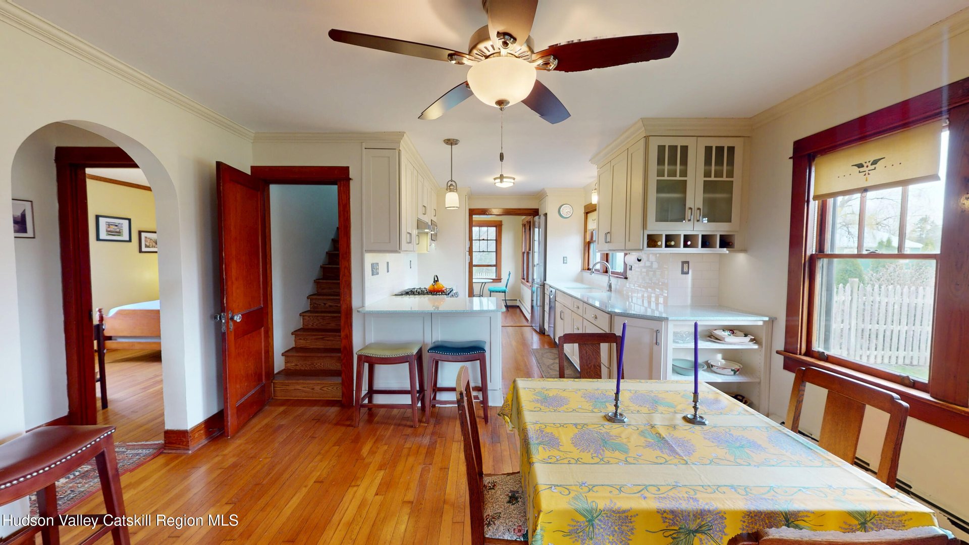 6542 Hill Street Photo 10