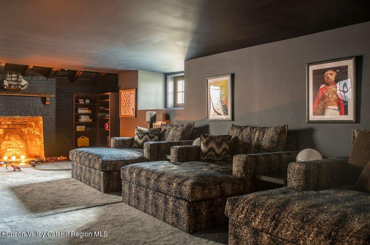 34 Broad Street Photo 27