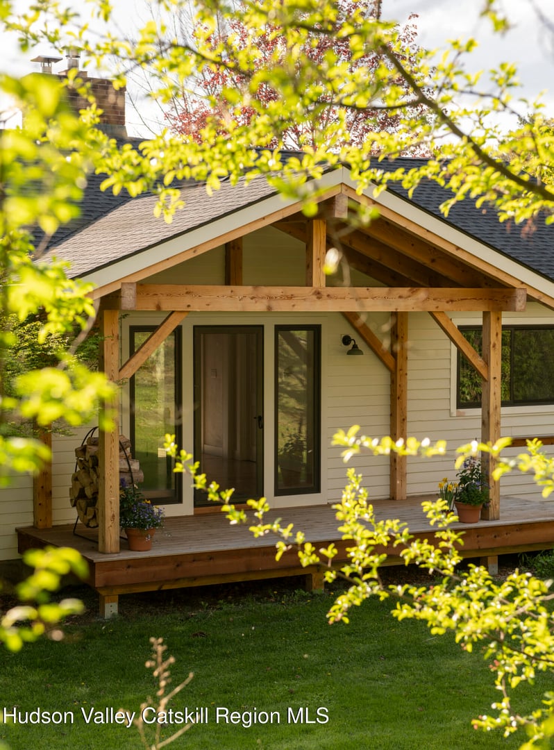 61 Schoolhouse Road Photo 21