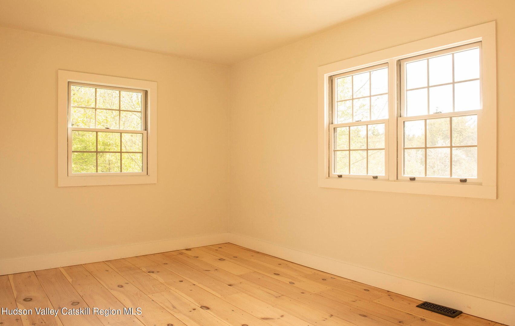 61 Schoolhouse Road Photo 6