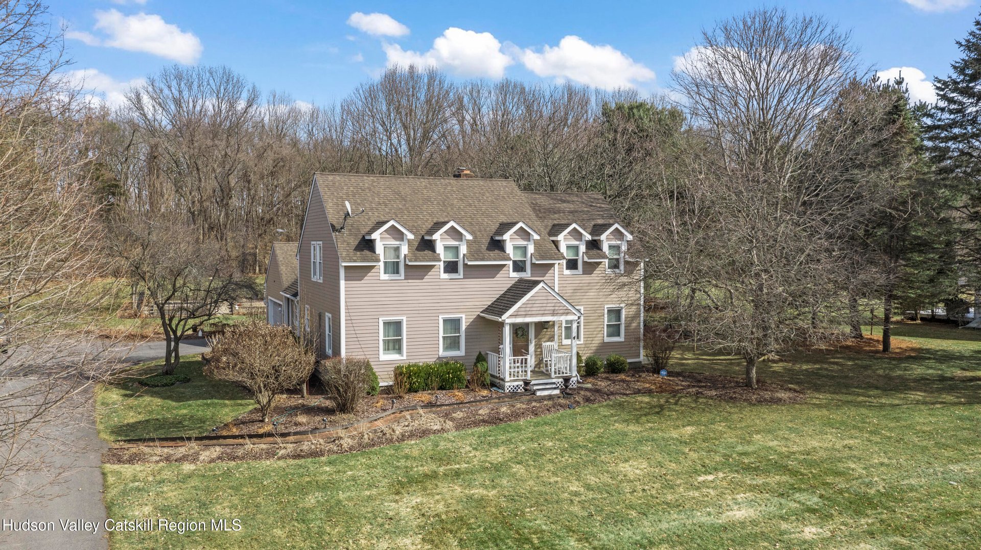 11 Presidential Drive Photo 29