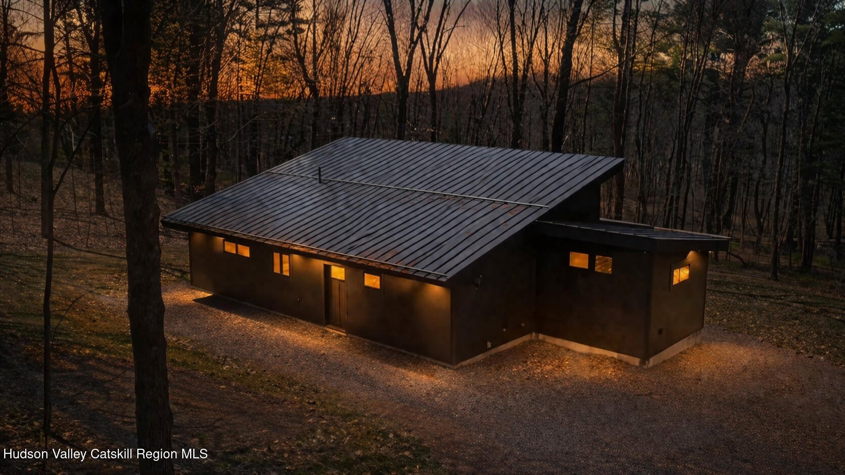 60 Connacher Road Photo 1