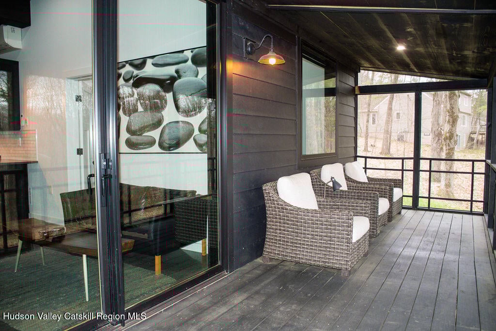 60 Connacher Road Photo 22