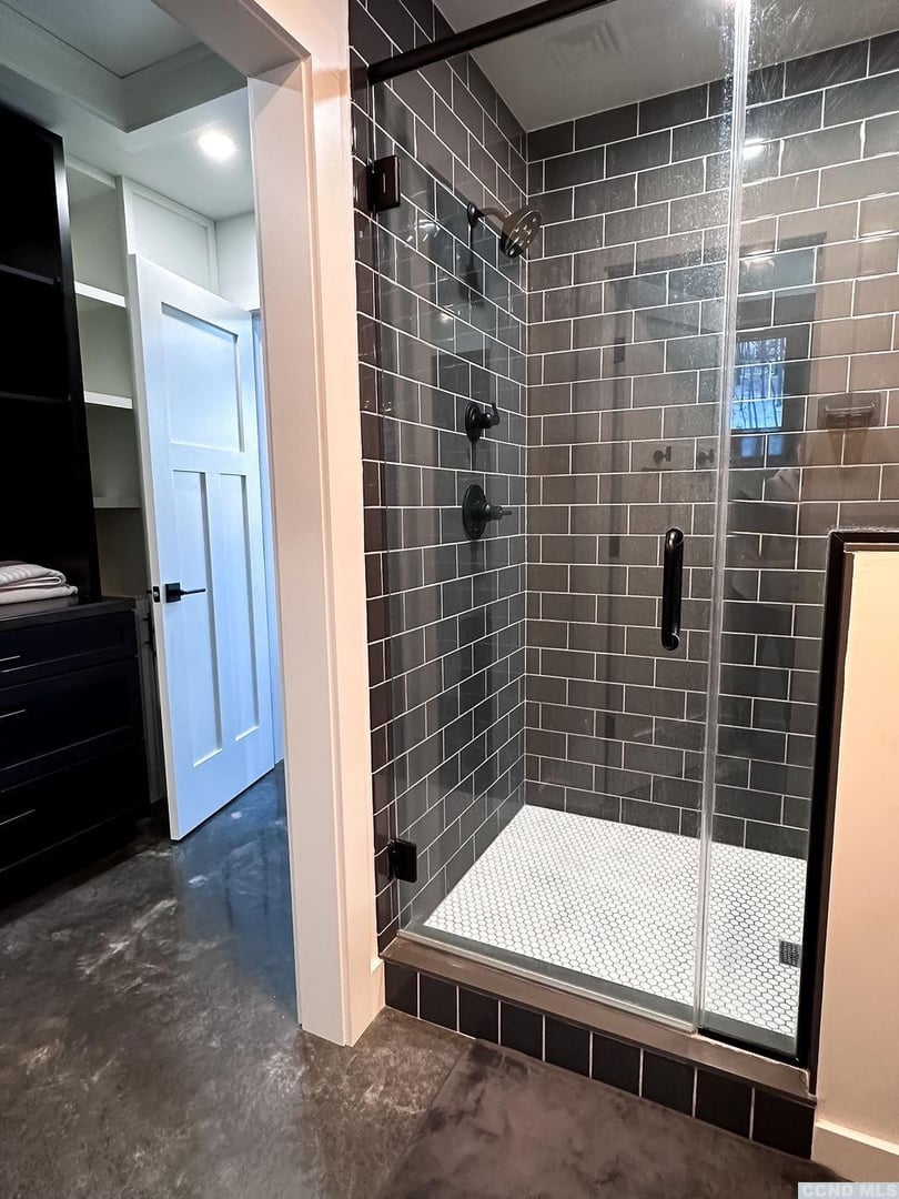 60 Connacher Road Photo 15