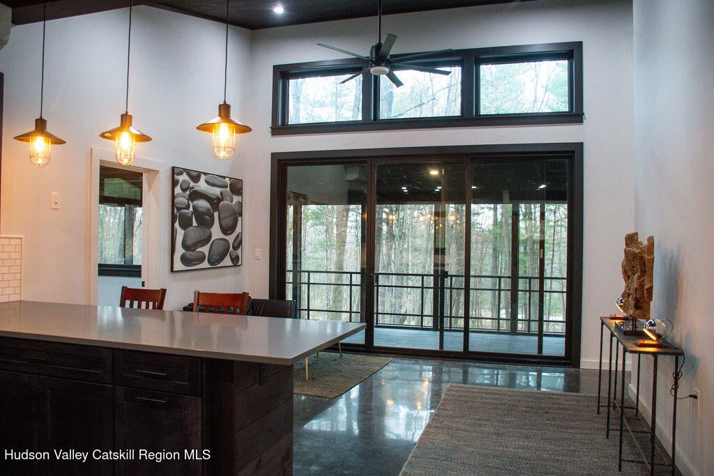 60 Connacher Road Photo 12