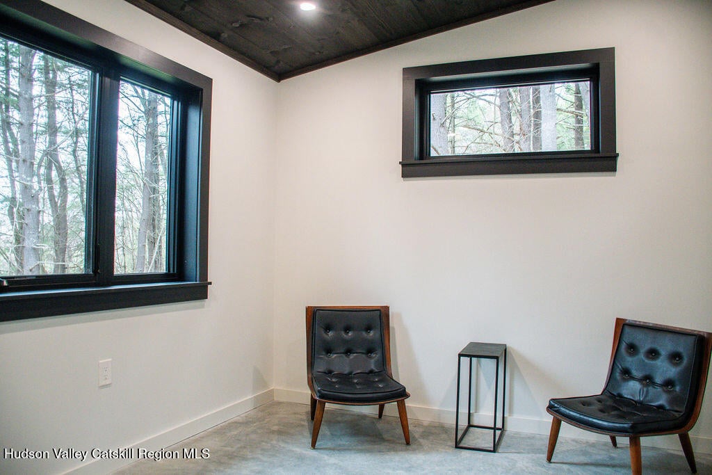 60 Connacher Road Photo 19