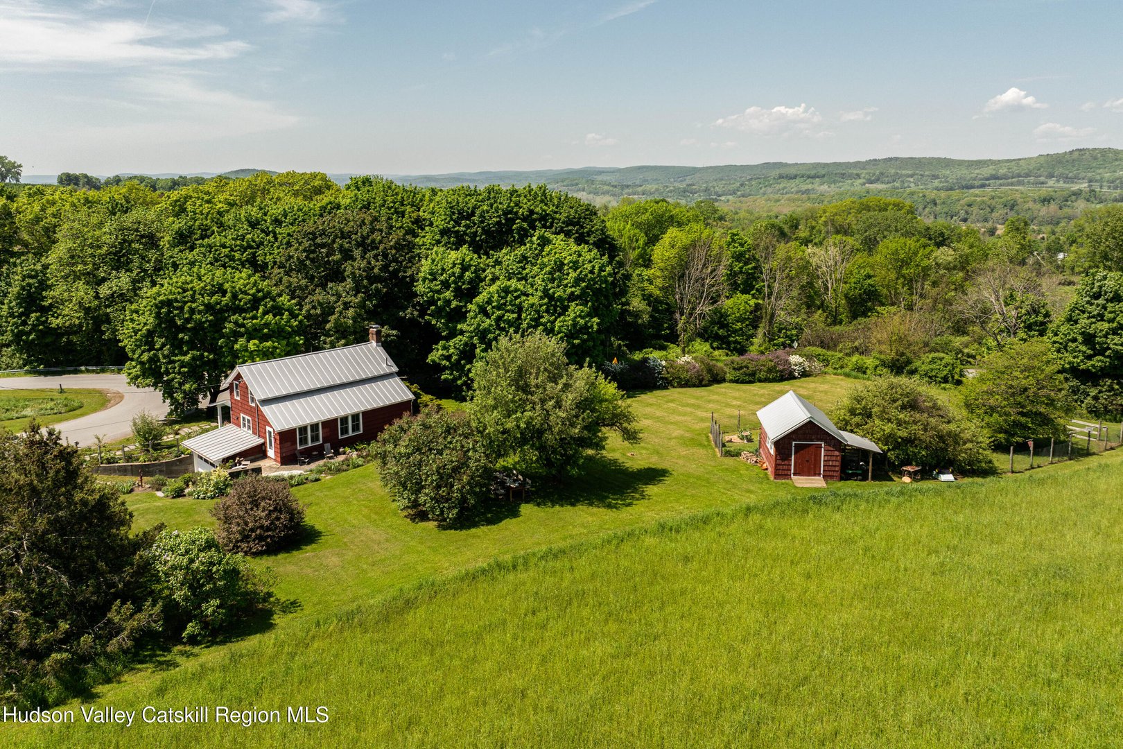 1 Breezy Hill Road Photo 6
