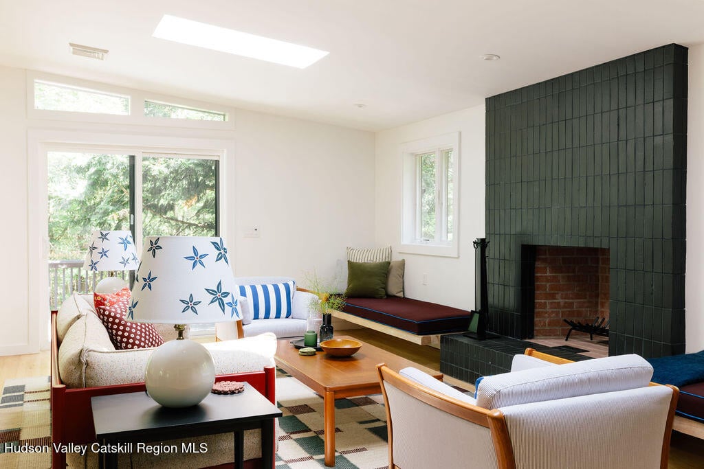 1 Van Buren Drive Photo 5