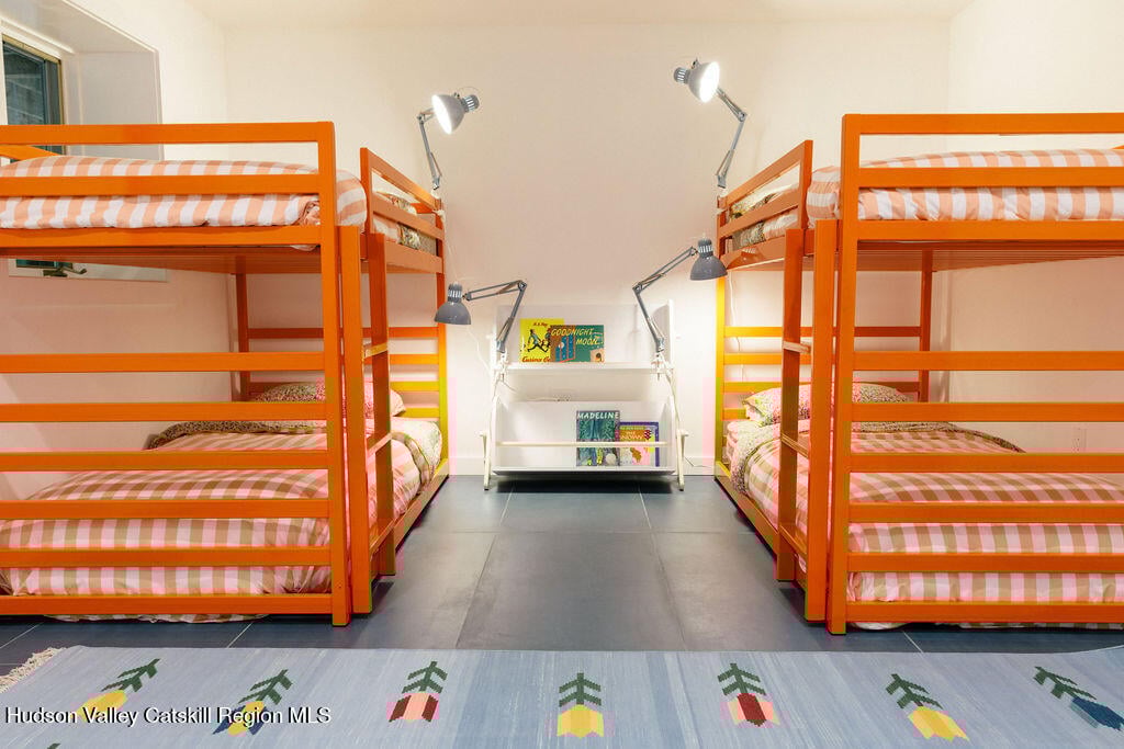 1 Van Buren Drive Photo 33