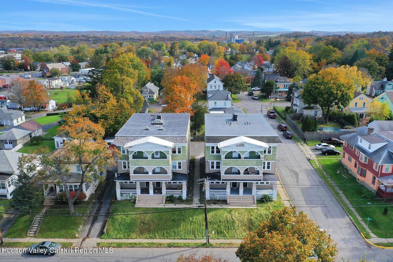 34-36 Fairview Avenue Photo 2