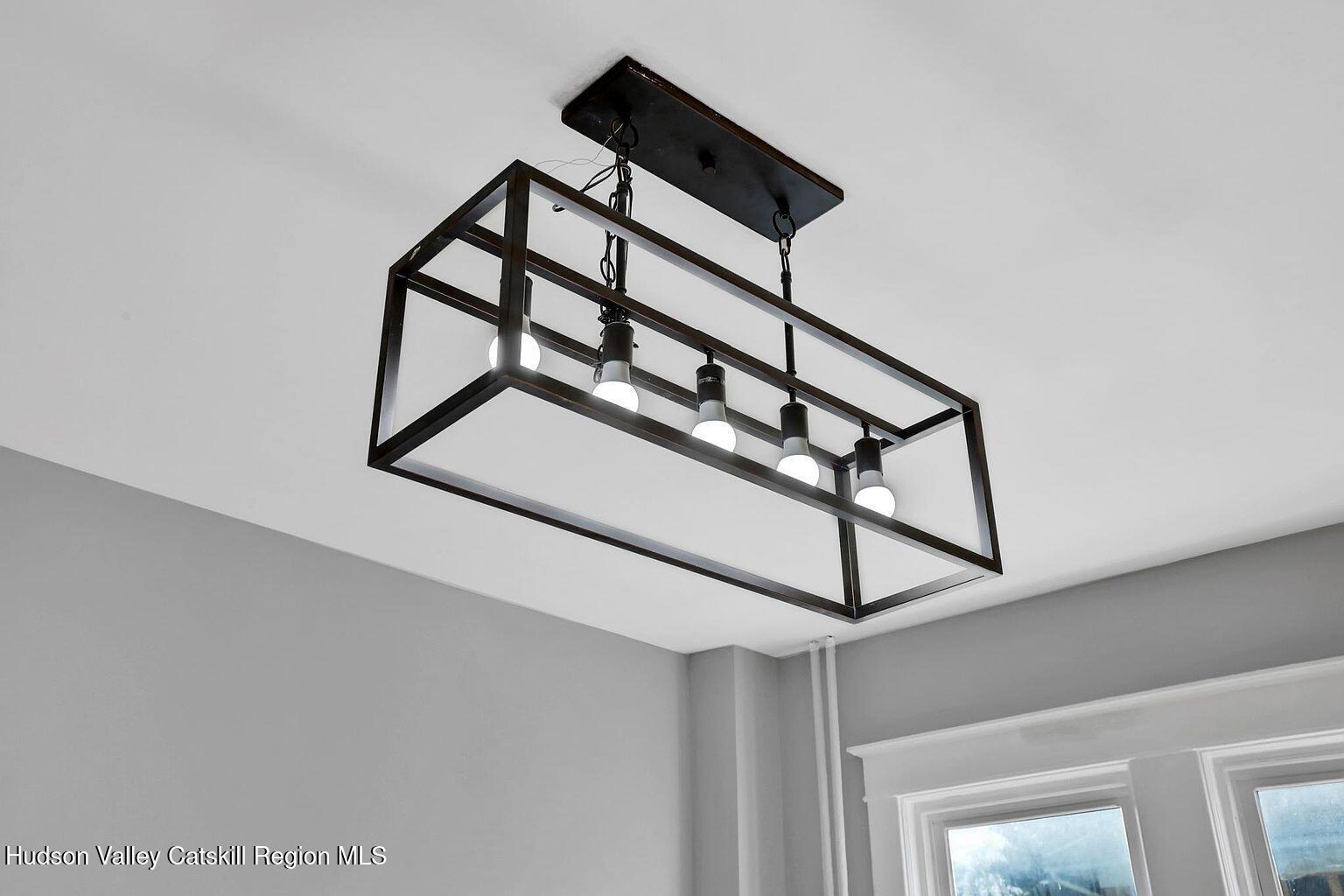 34-36 Fairview Avenue Photo 9