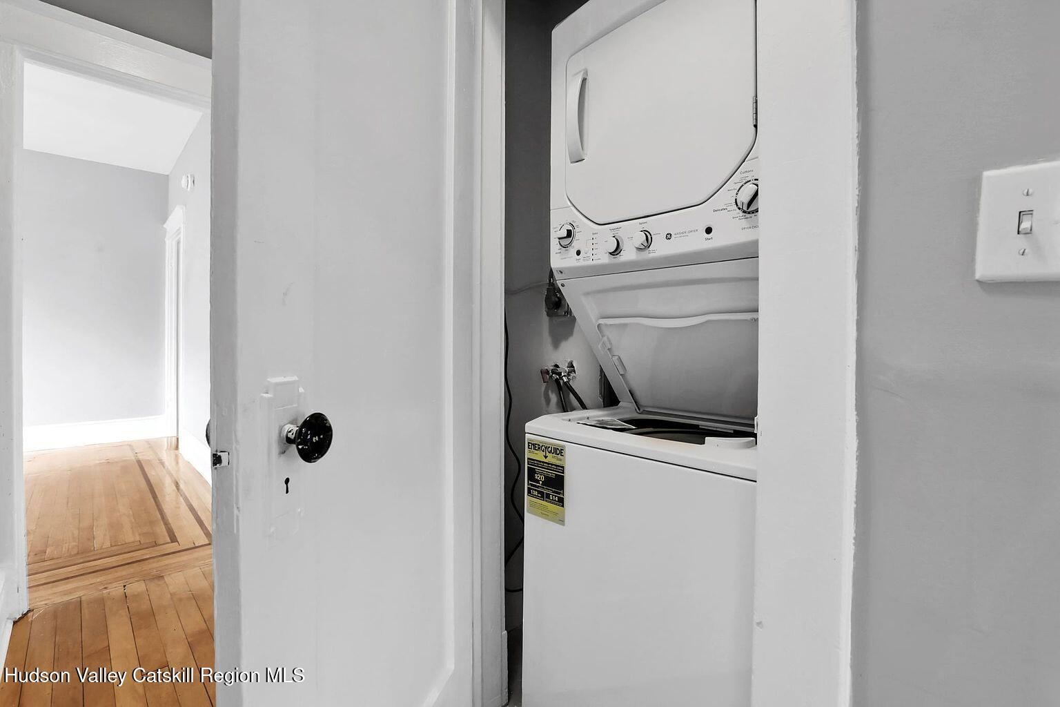 34-36 Fairview Avenue Photo 10