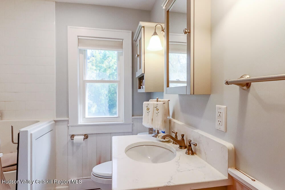 74 Habeck Road Photo 18