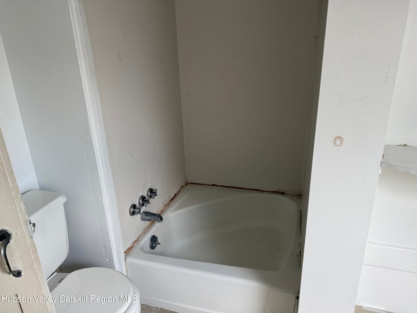 83 Silvernail Photo 33