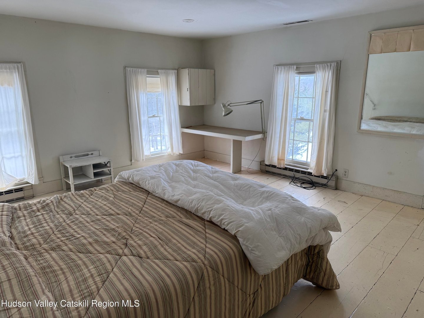 83 Silvernail Photo 37