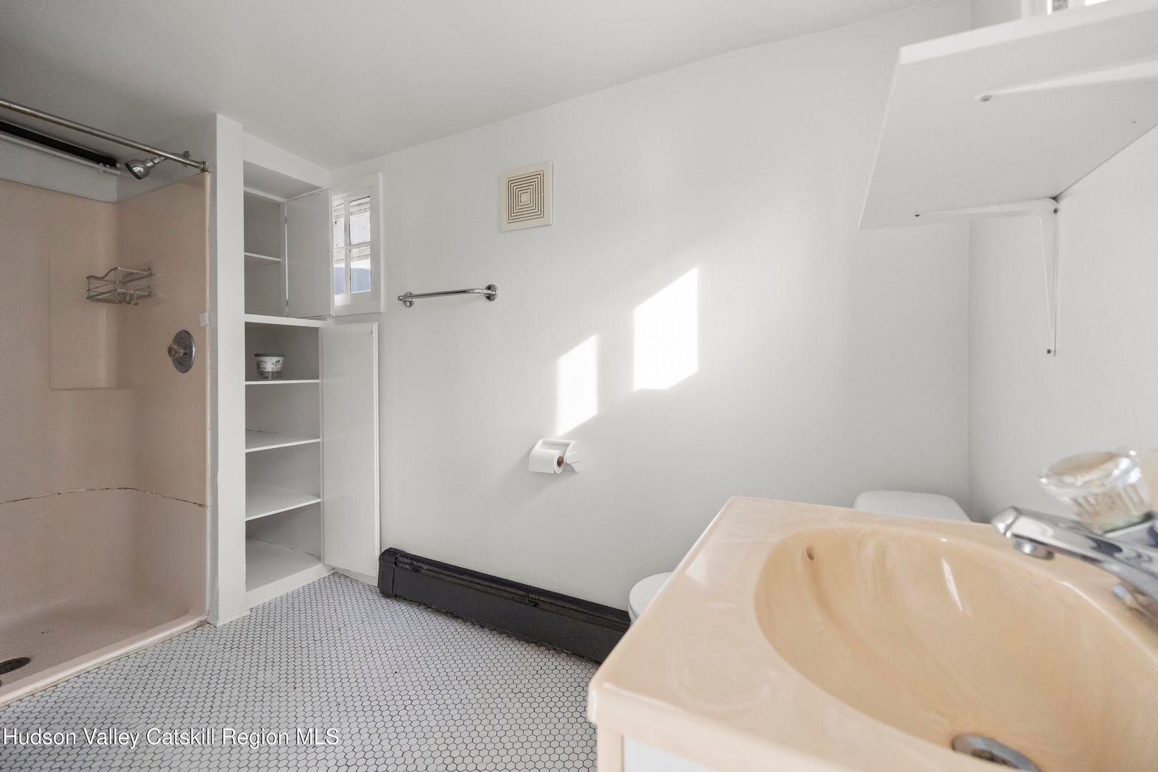 151 Valley View Road Photo 6