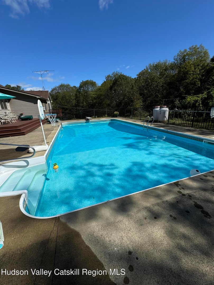 297 Turkey Hill Road Photo 4