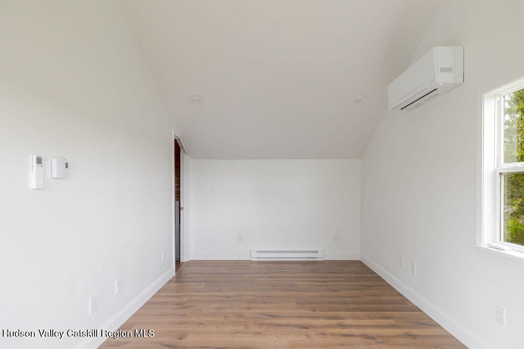 6 Wang Drive Photo 13