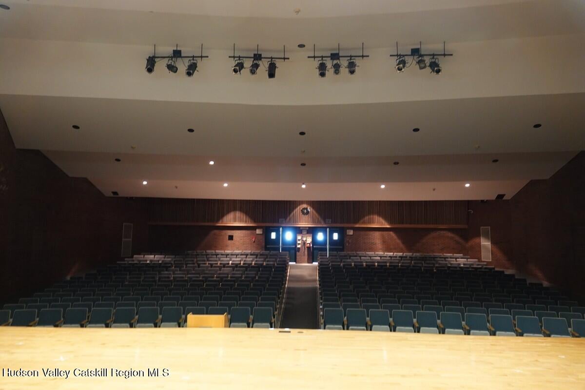 13640 New York 22 Photo 19