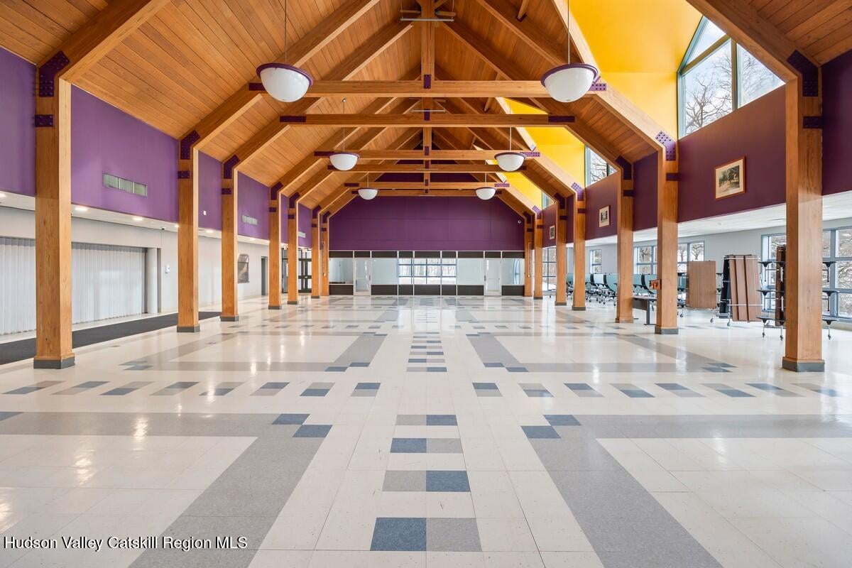 13640 New York 22 Photo 14