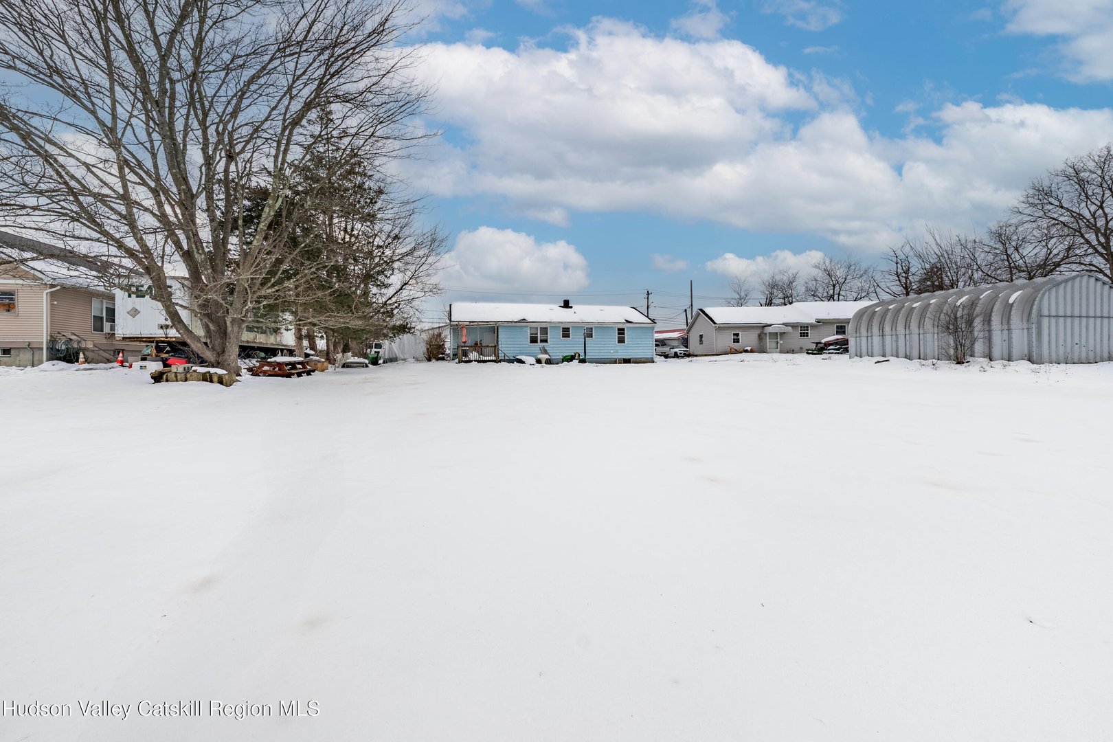 146 Joslen Boulevard Photo 6