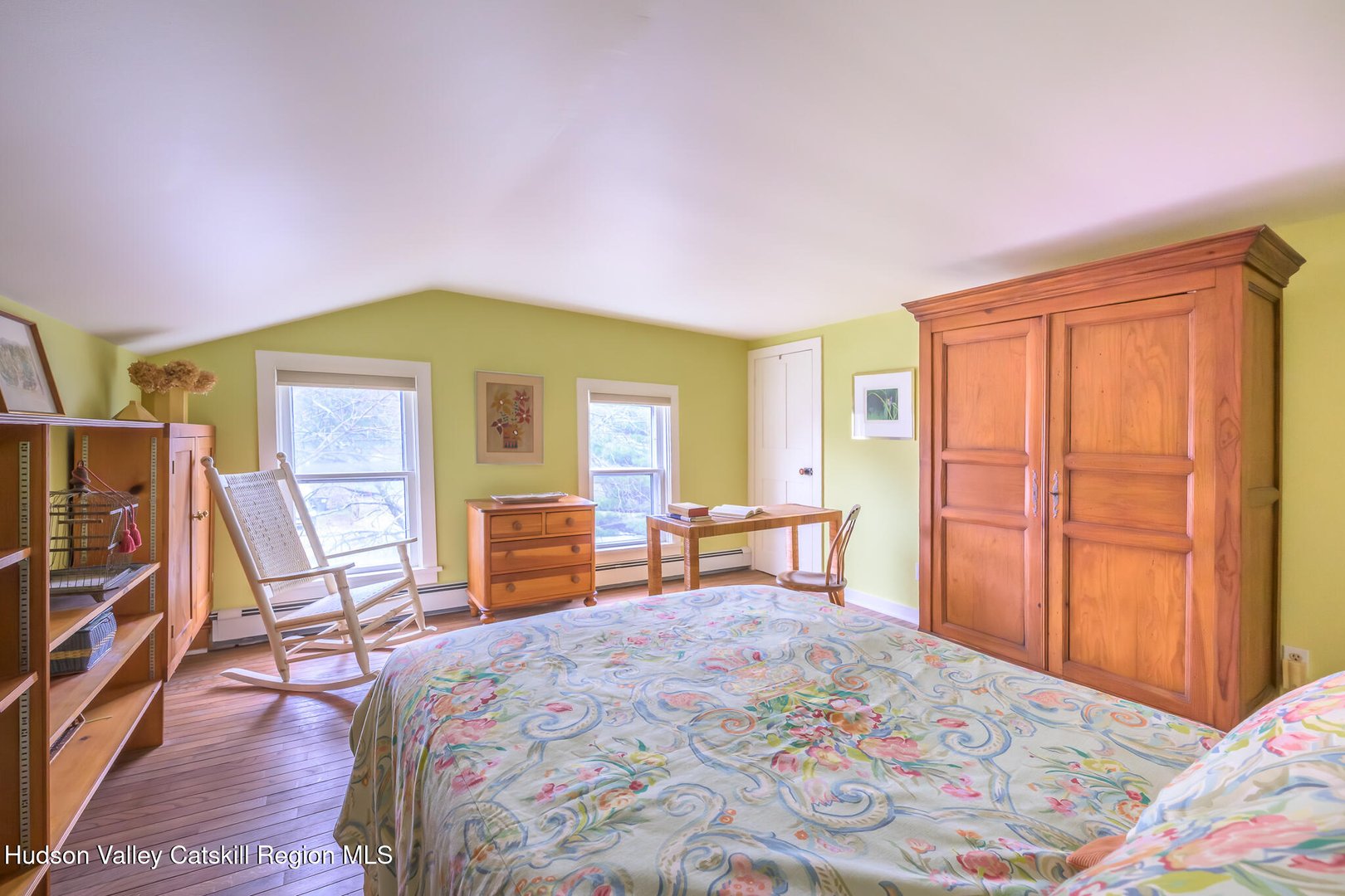 841 New York 203 Photo 24