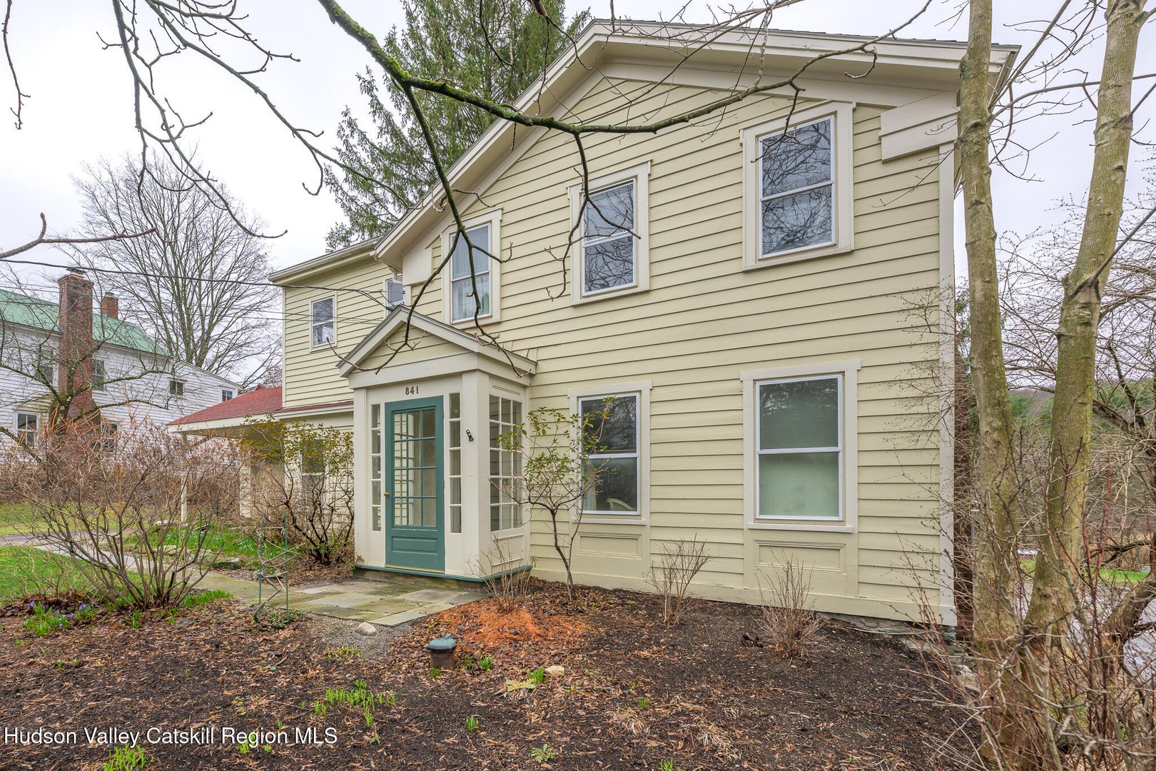 841 New York 203 Photo 1