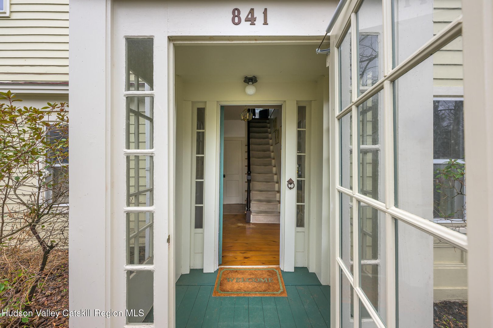 841 New York 203 Photo 2