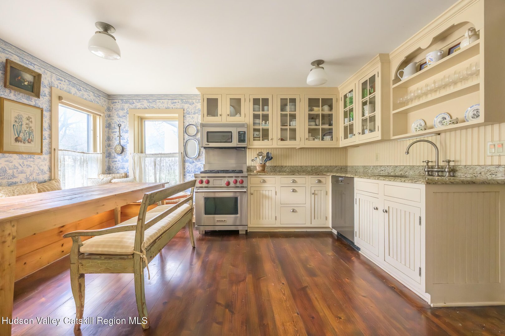 841 New York 203 Photo 5