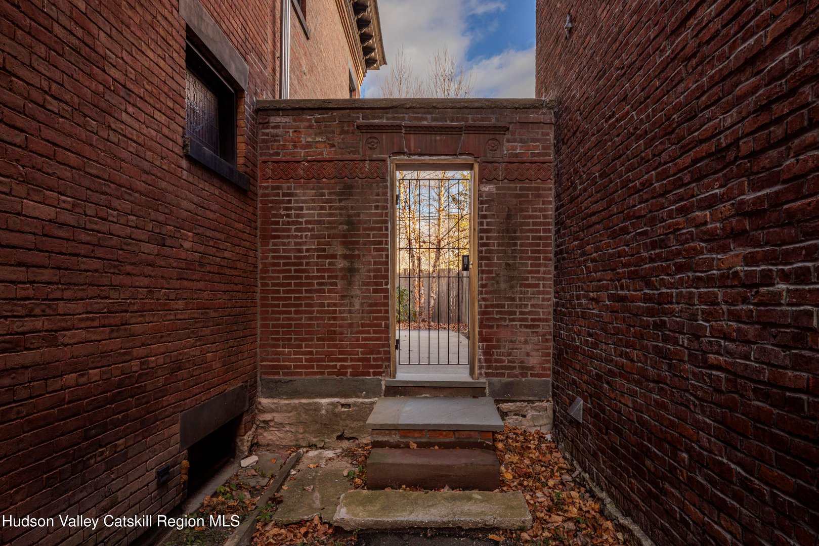 420 Warren Street  #1l Photo 35