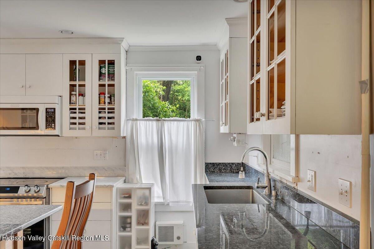 18 Gaffney Lane Photo 16