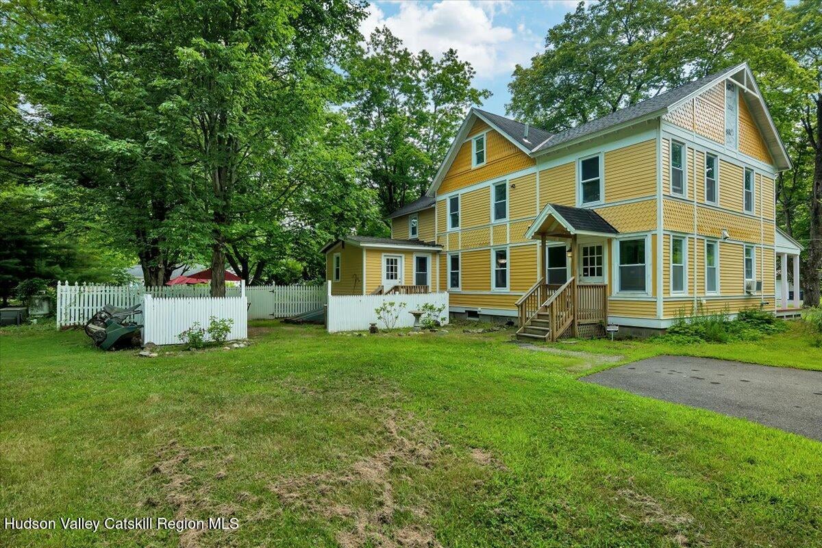 18 Gaffney Lane Photo 50