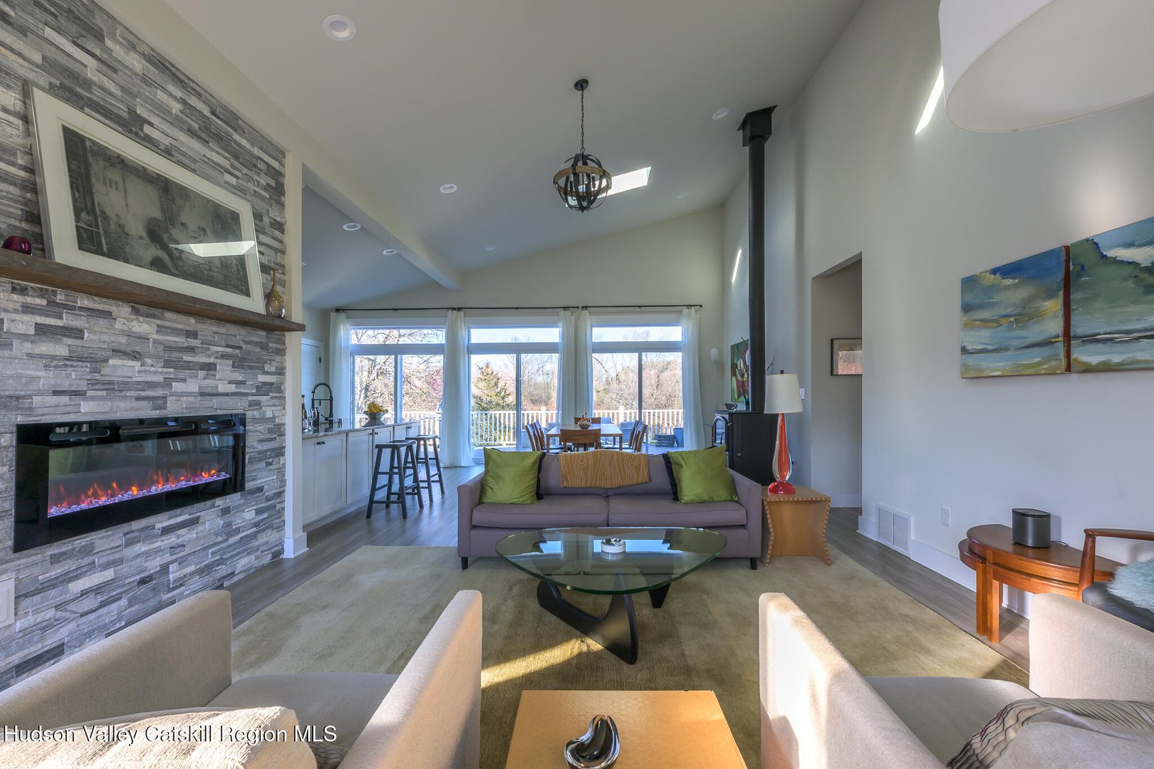 16 Lucas Lane Photo 5