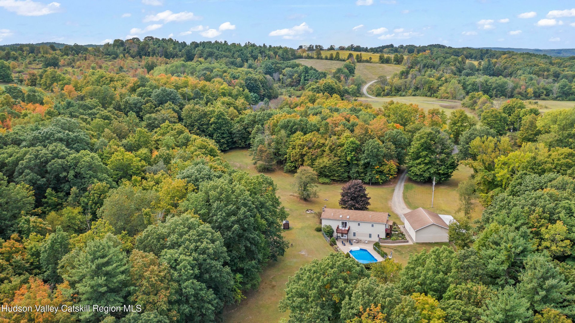 221 Tice Hill Road Photo 7