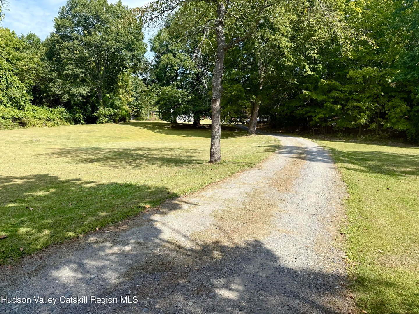 221 Tice Hill Road Photo 3