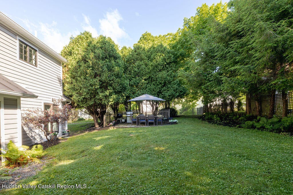 4 Bobolink Road Photo 36