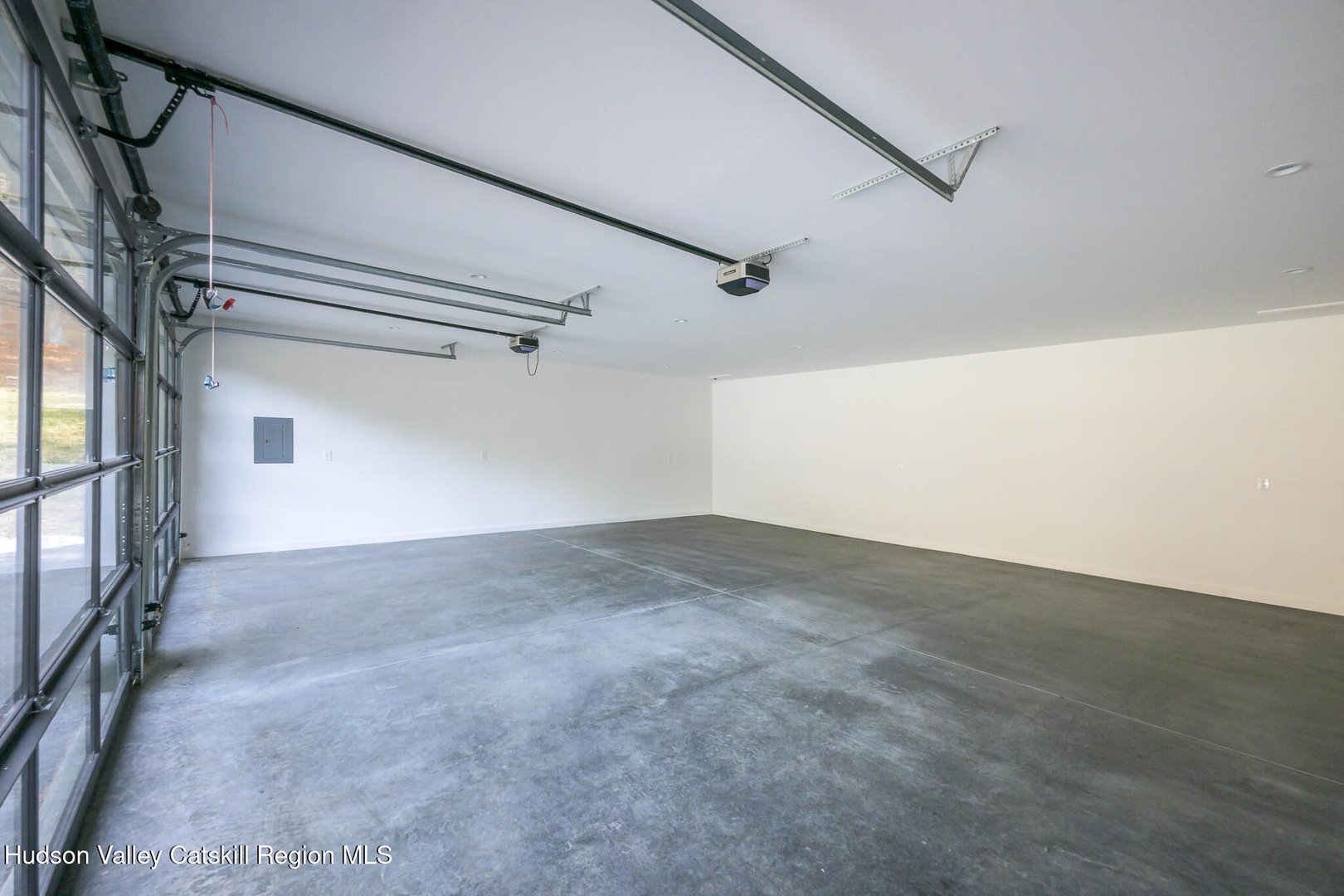 501 Birch Street Photo 34